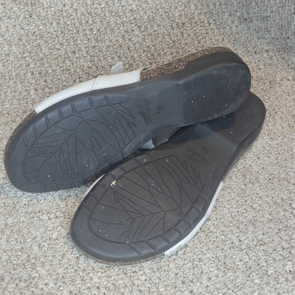White Dansko Sandals Size 39 - Picture 5 of 5
